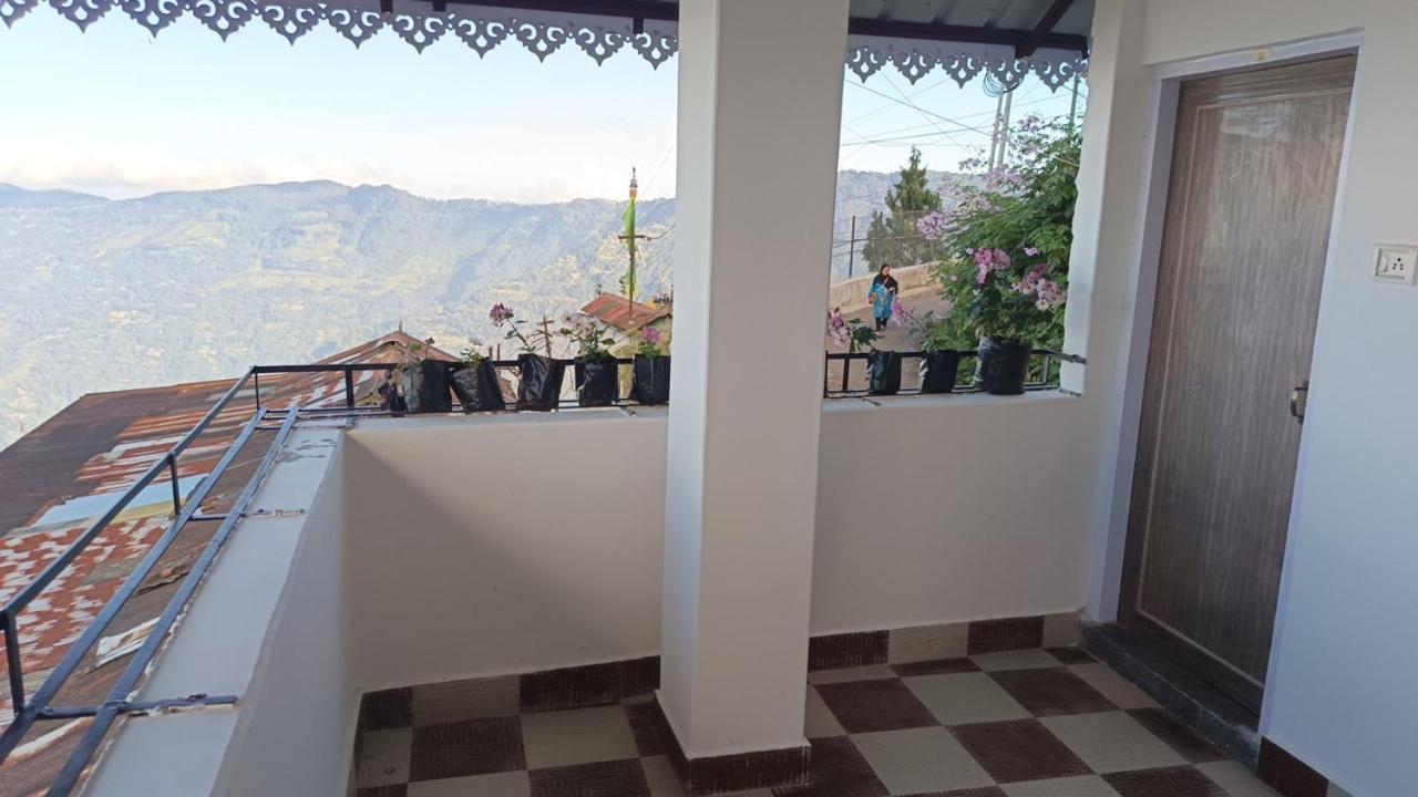 Tashi Delek Home Stay Darjeeling  Bagian luar foto